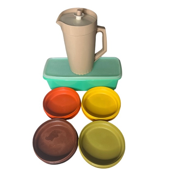 13 Piece Vintage Tupperware Set - Picture 6 of 6